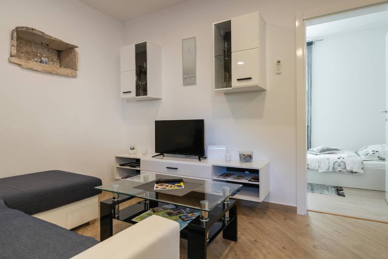 Apartment Petra Pula Exteriér fotografie